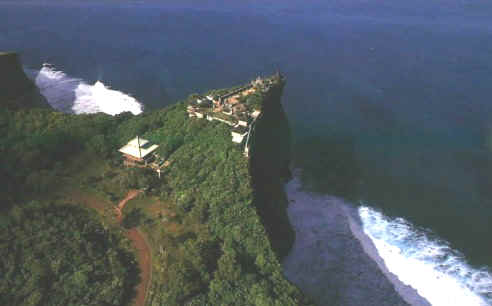 Bali-Uluwatu_Temple
